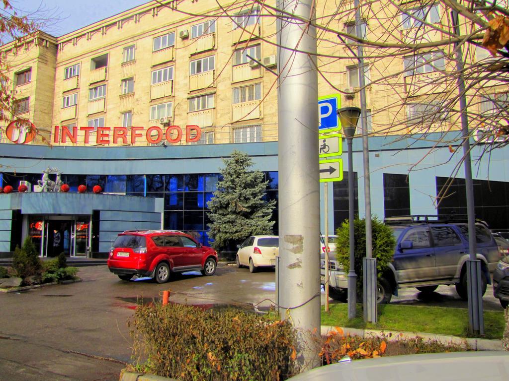 Guest House On Kaldaiakova 38 Almaty Exteriér fotografie